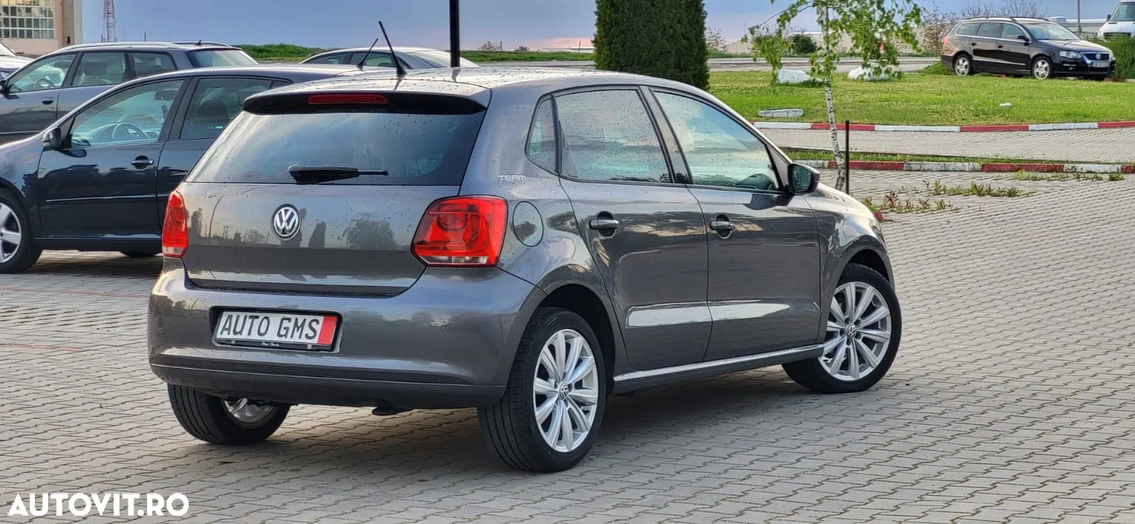 Volkswagen Polo 1.2 Highline - 3