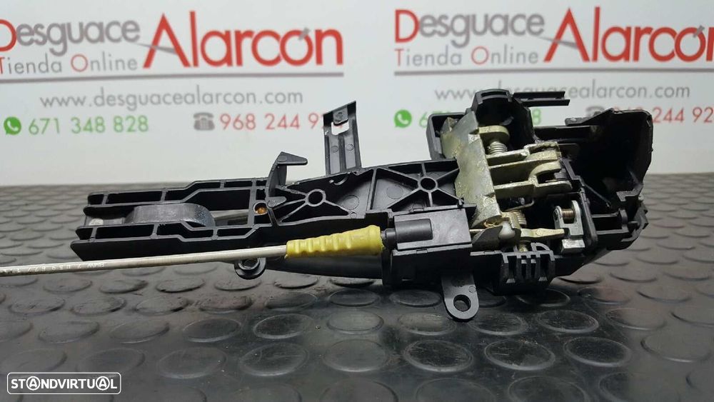 PUXADOR EXTERIOR FRENTE DIREITO BMW SERIE 1 BERLINA (E81/E87) 120D - 6