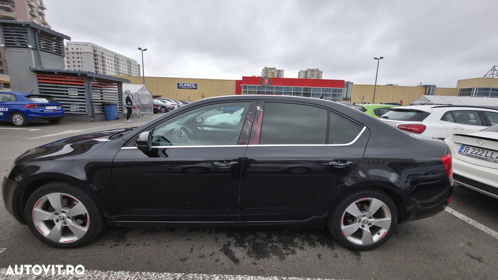 Skoda Octavia 2.0 TDI DSG Style - 14