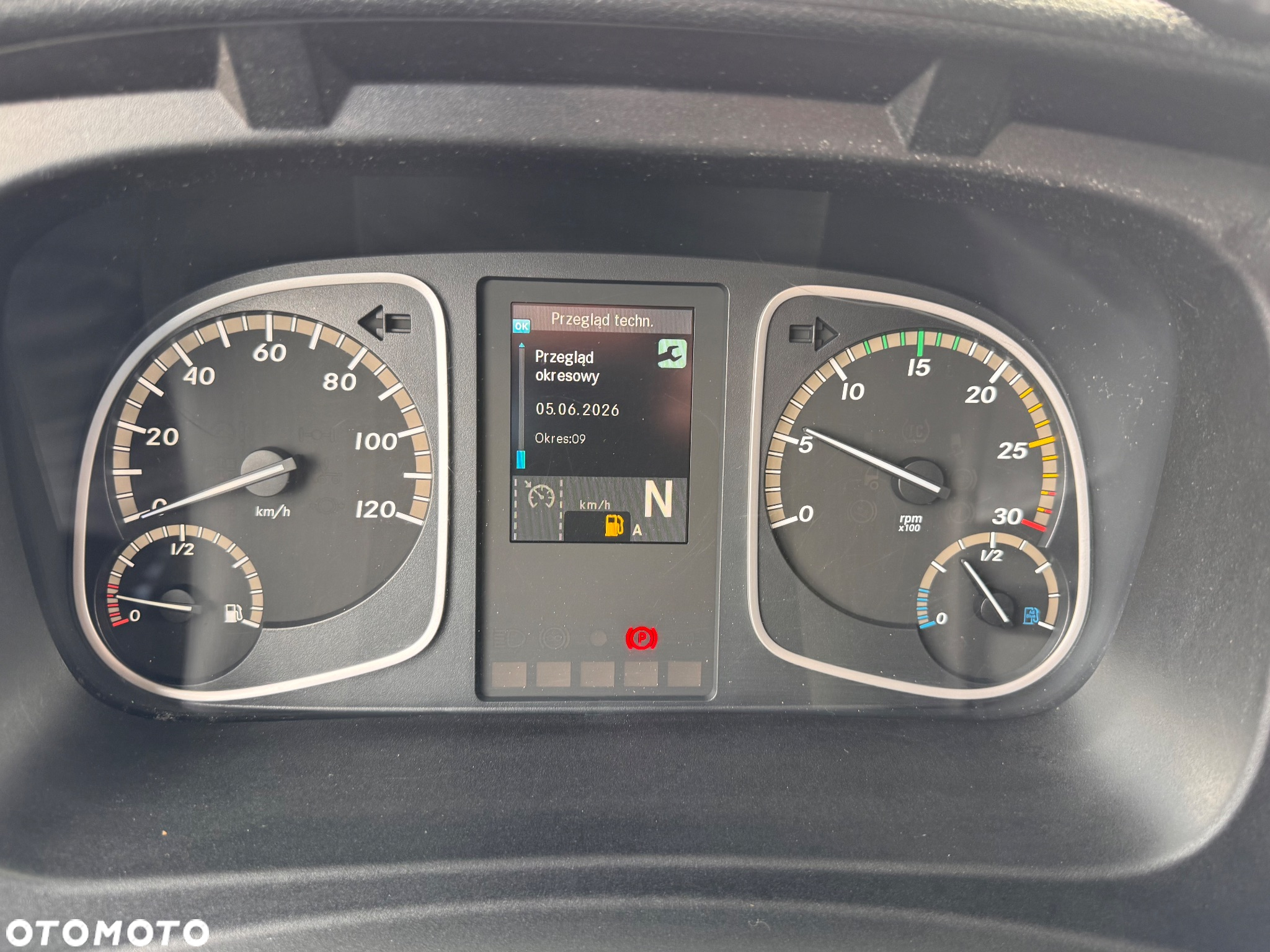 Mercedes-Benz ATEGO - 35