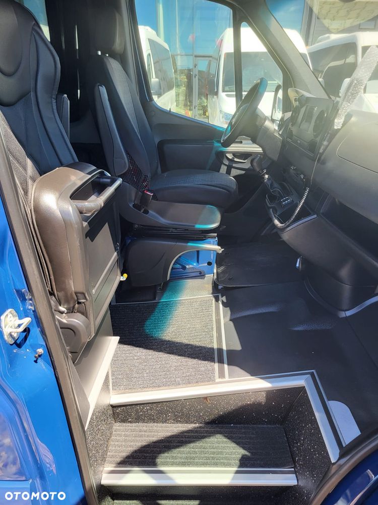 Mercedes-Benz Sprinter 516 CDI 24 miejsca siedzące + 4 stojące - 8