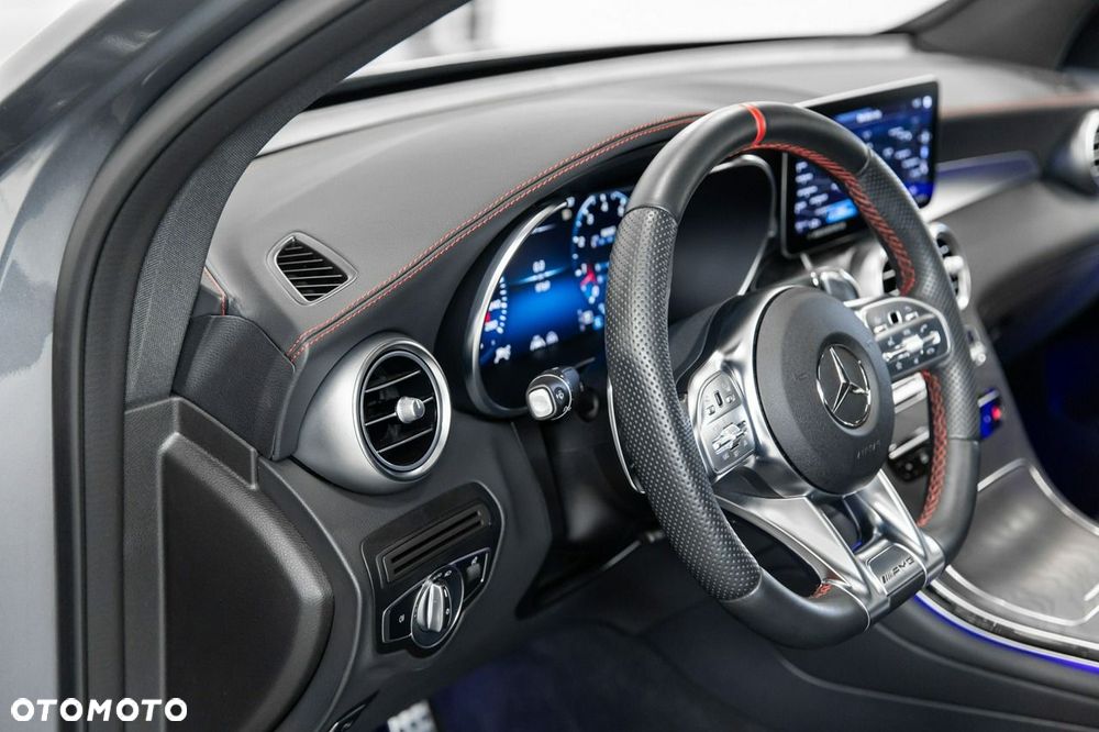 Mercedes-Benz GLC AMG 43 4Matic AMG Speedshift TCT 9G - 33