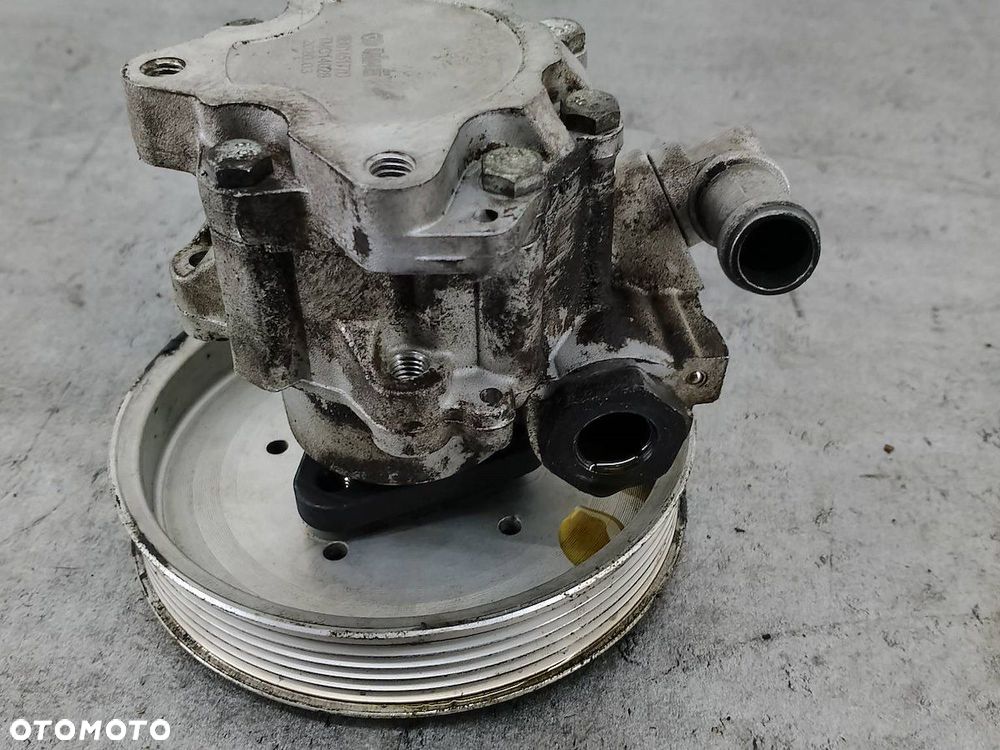 POMPA WSPOMAGANIA SKODA SUPERB I 8D0145177D  TMC14028 2.5 TDI - 1