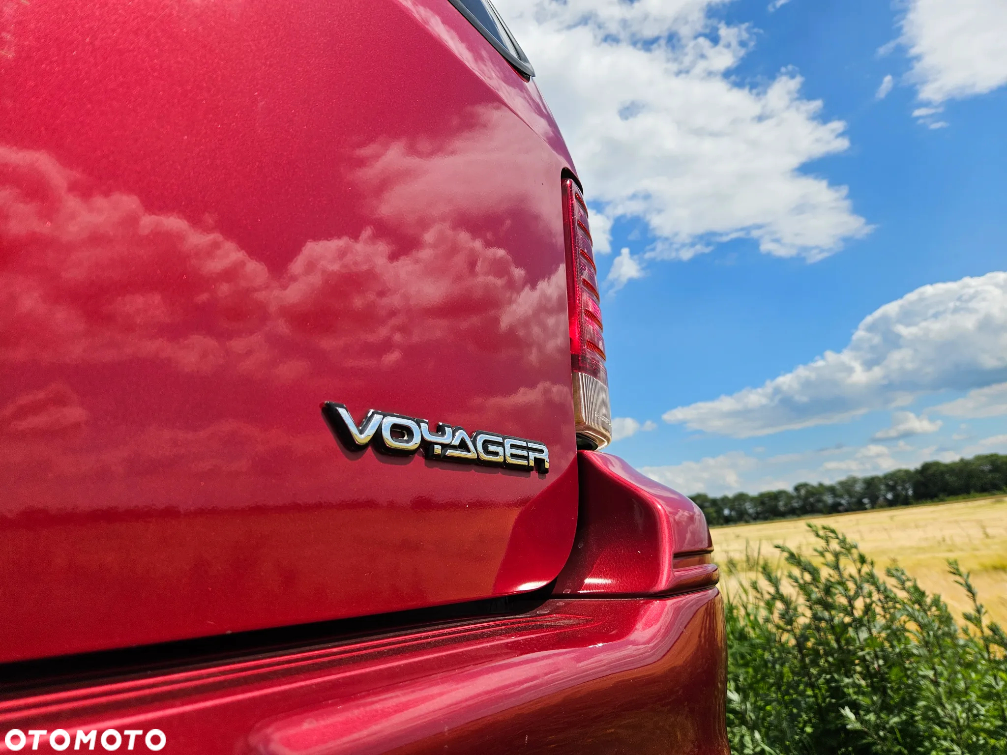 Plymouth Voyager - 8
