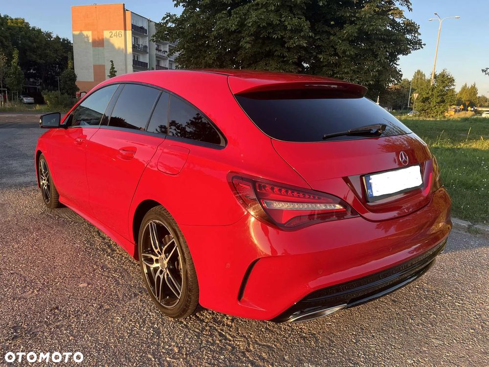 Mercedes-Benz CLA 220 4-Matic AMG Line - 2