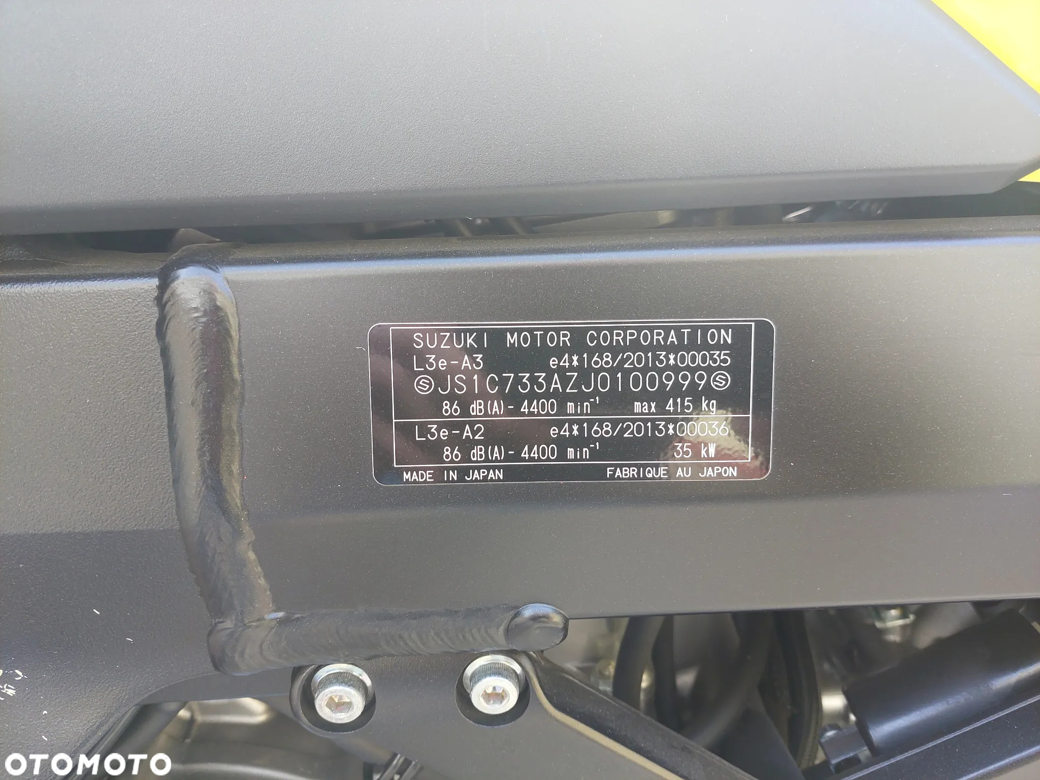 Suzuki V-STROM - 11