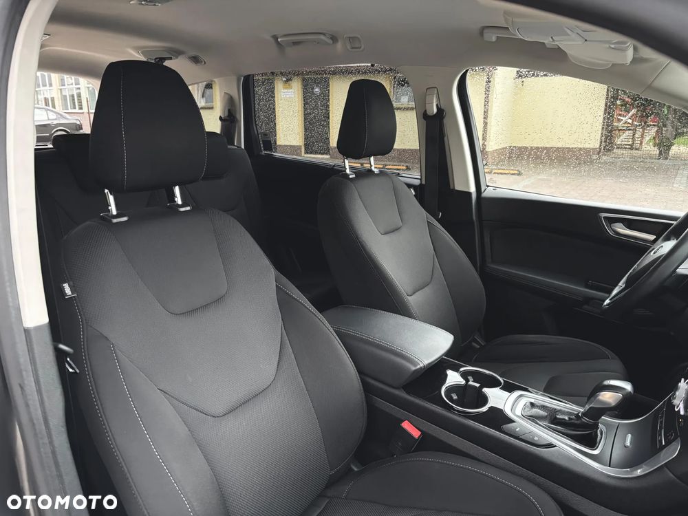 Ford S-Max 2.0 TDCi Titanium PowerShift - 15