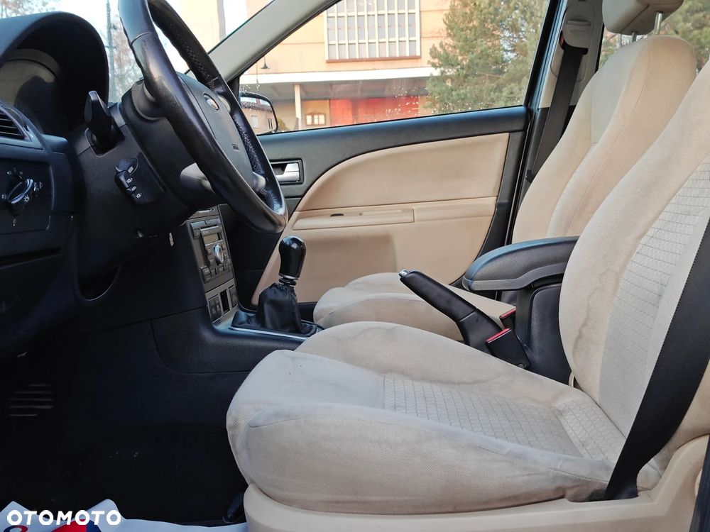 Ford Mondeo 2.0 Ambiente - 6