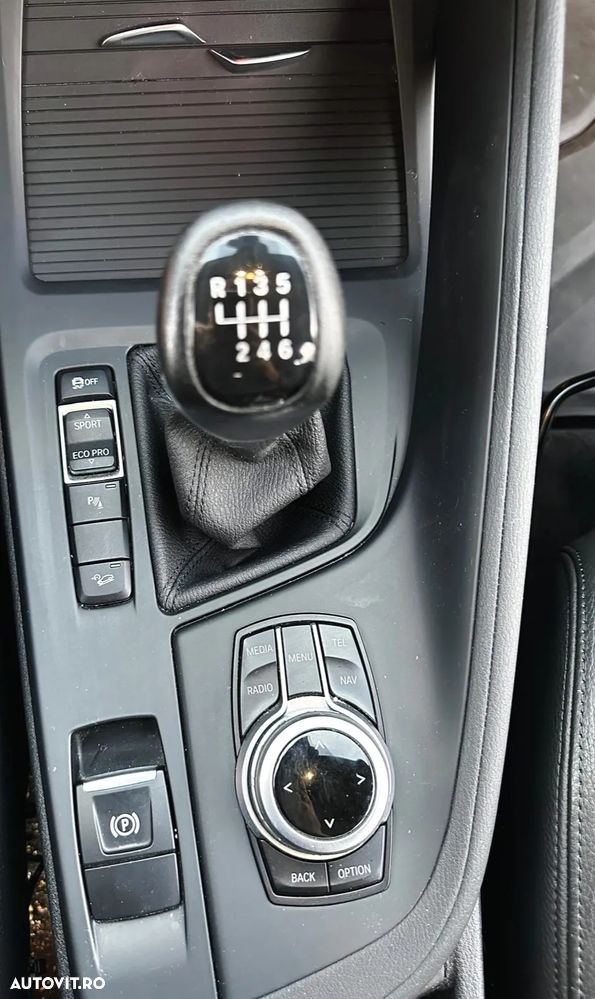BMW X1 xDrive18d Standard - 8