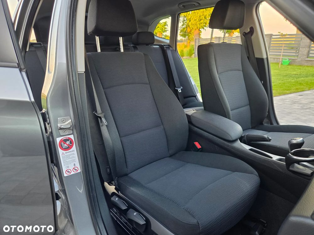 BMW X1 sDrive18i xLine - 10