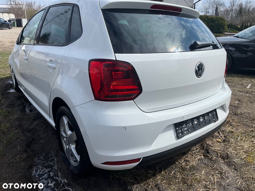 Volkswagen Polo 1.4 TDI BlueMotion - 6