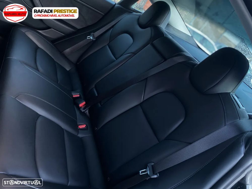 Tesla Model 3 Long Range AWD Dual Motor - 17