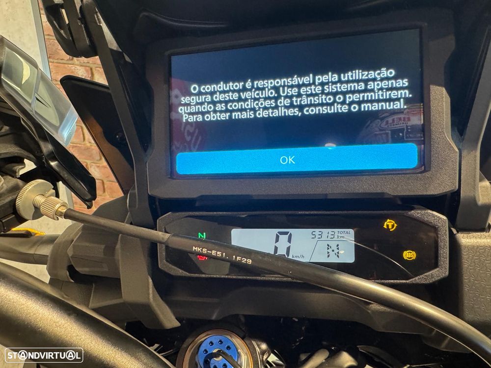 Honda Africa Twin - 4