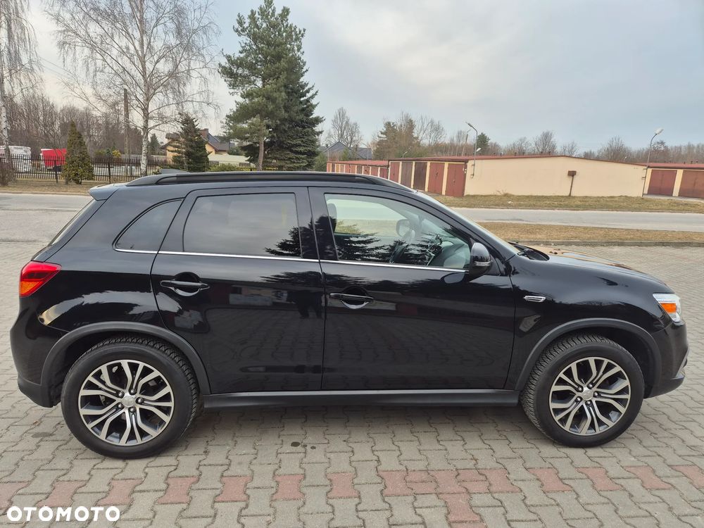 Mitsubishi ASX 1.6 Black Edition - 10