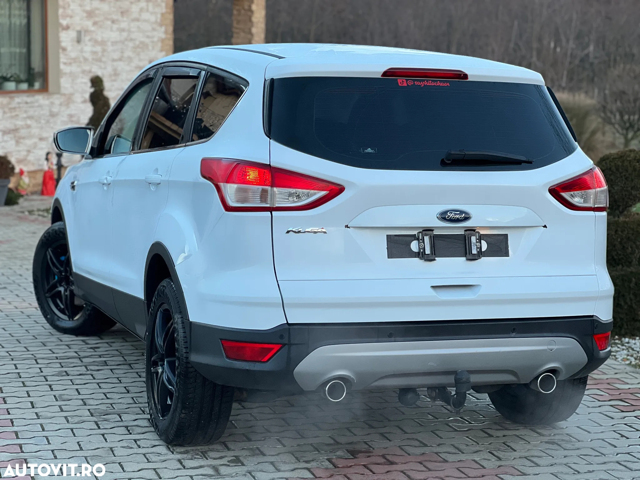 Ford Kuga 2.0 TDCi 2WD ST-Line - 4
