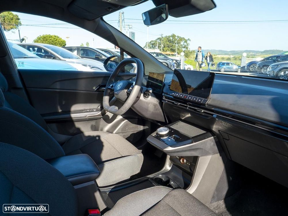 MG MG4 51 kWh Standard - 15