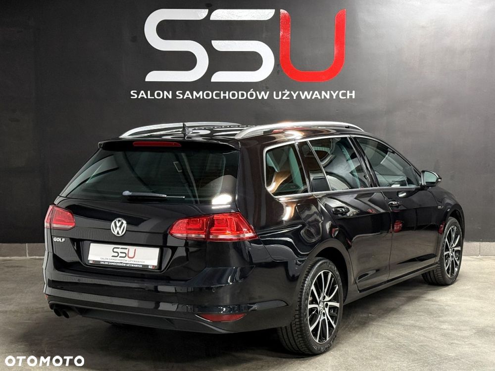 Volkswagen Golf - 11