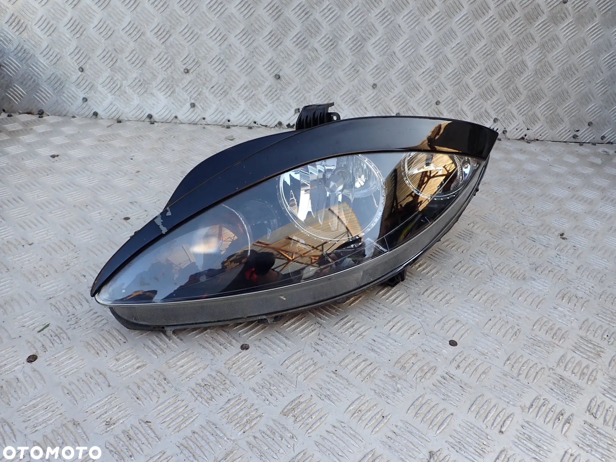 LAMPA LEWY / PRAWY PRZÓD SEAT LEON II  89315799  / 5P1941006 - 3