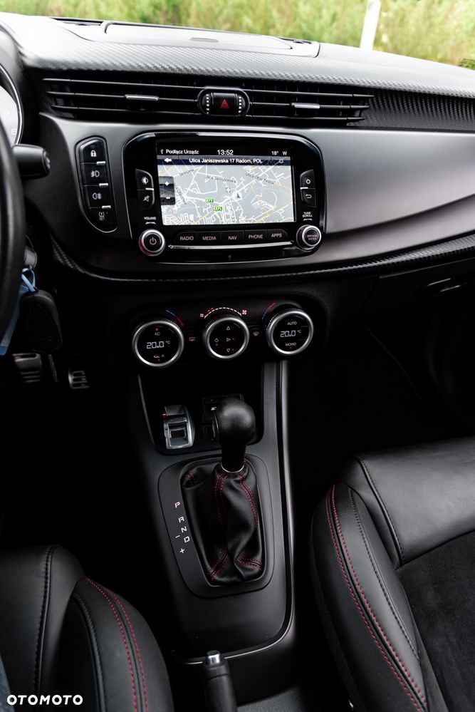 Alfa Romeo Giulietta 1750 TBi Veloce S TCT - 37