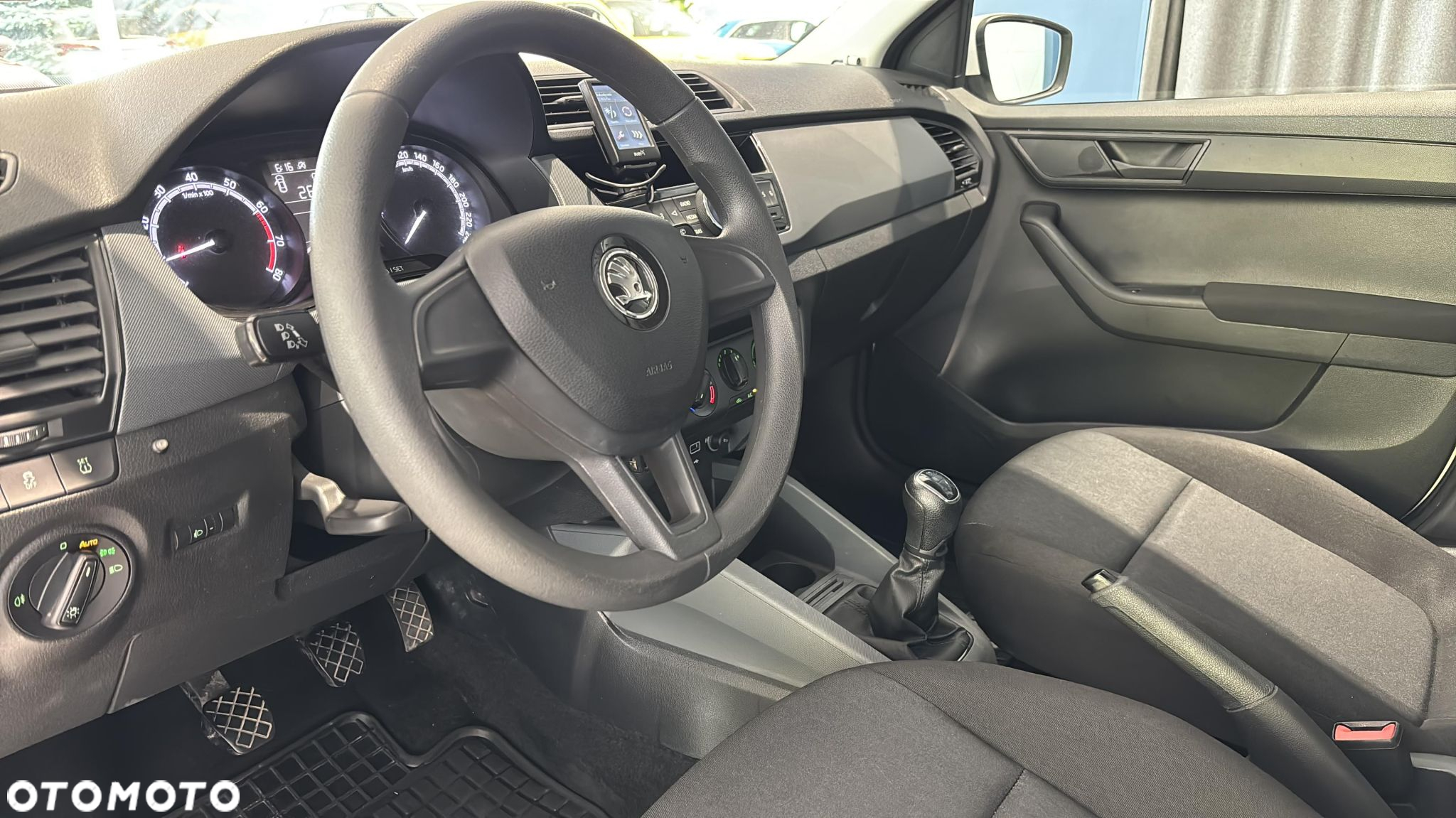 Skoda Fabia 1.0 Active - 9