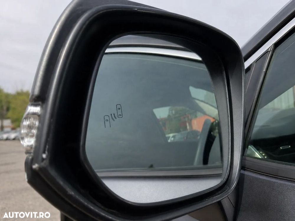 Toyota RAV4 2.5 VVT-iE 4x4 Dynamic - 25