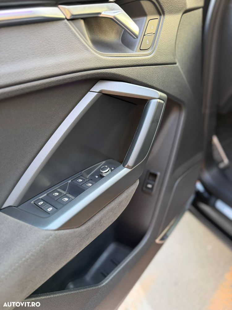 Audi RS Q3 RSQ3 2.5 TFSI quattro S tronic - 10