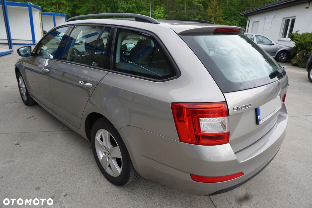 Skoda Octavia - 3