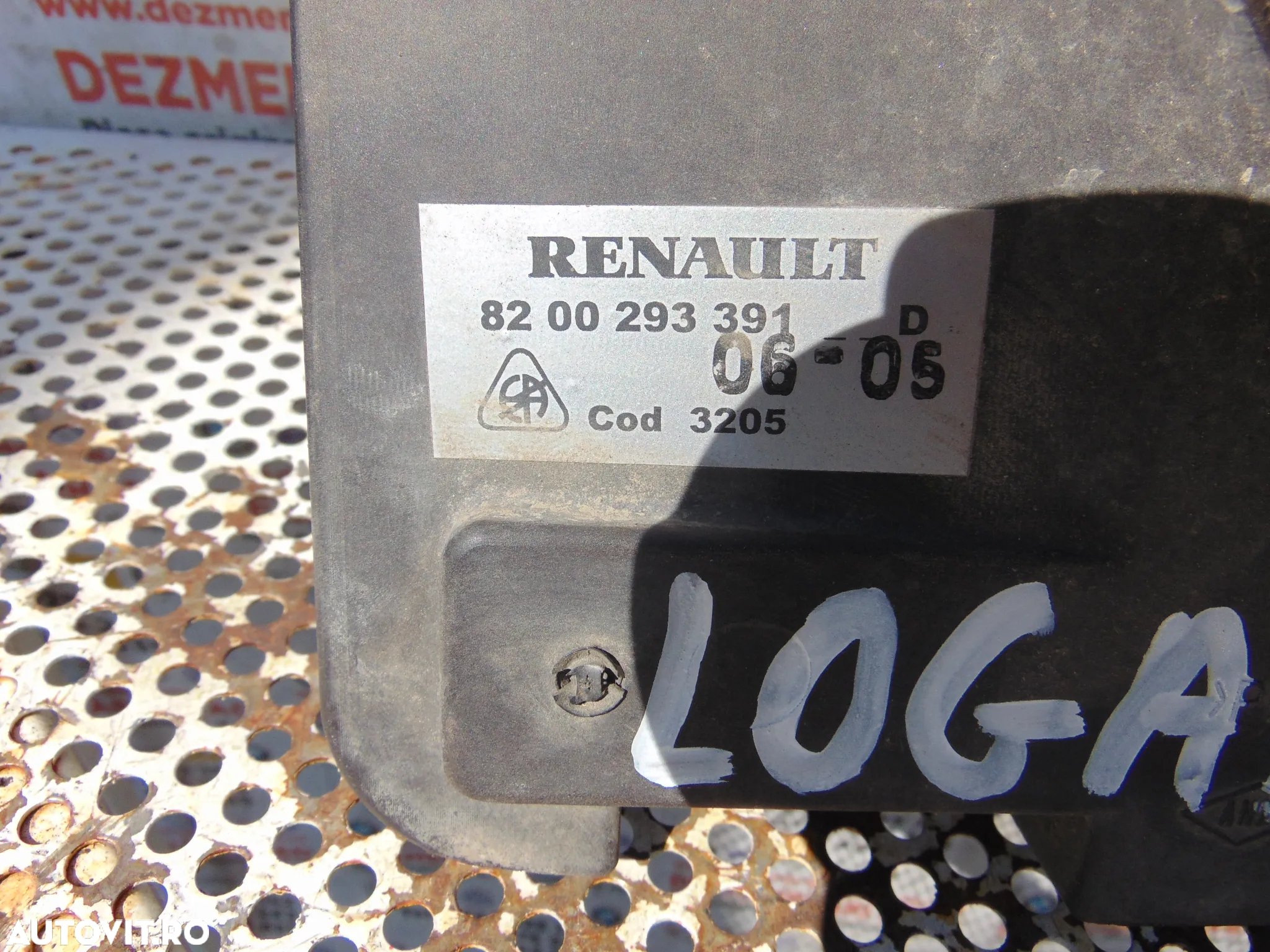 Ventilator racire Dacia Logan 1.4 an 2004-2012 cod 8200293391 - 3