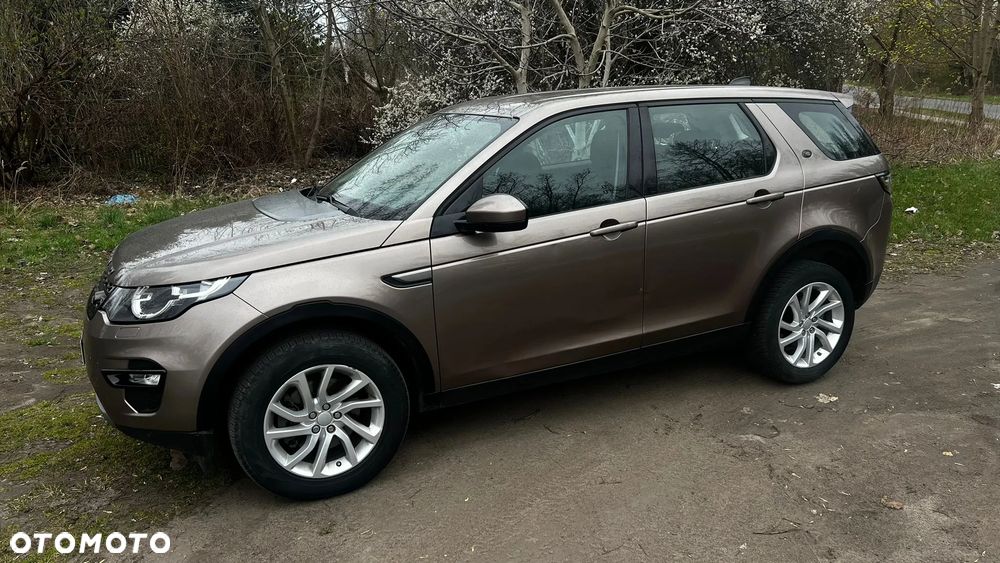 Land Rover Discovery Sport 2.0 TD4 HSE Luxury - 18