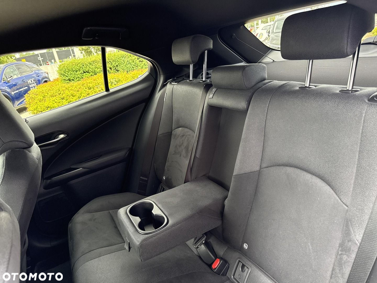 Lexus UX 200 GPF Business Edition 2WD - 22