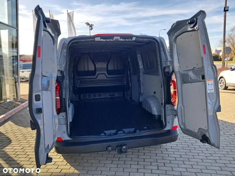 Volkswagen Transporter - 13