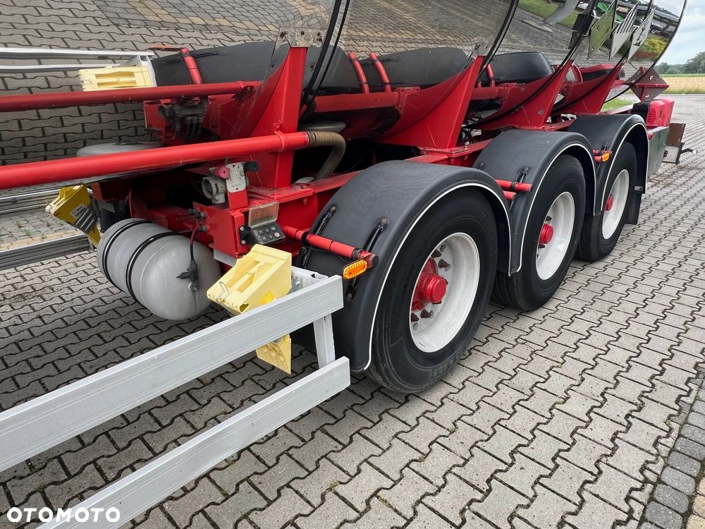 Kassbohrer STS 32 - 15