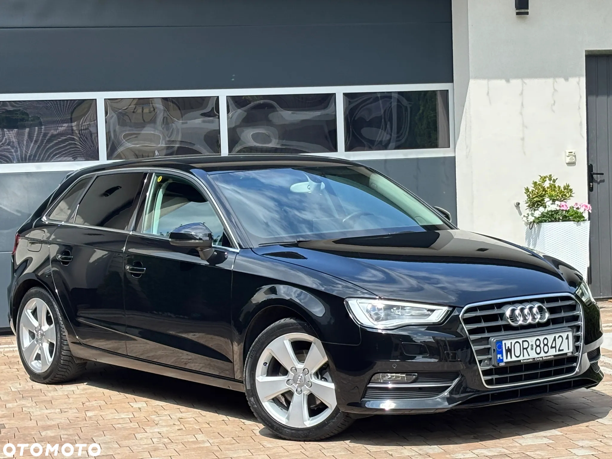 Audi A3 1.4 TFSI CoD Ambiente - 2