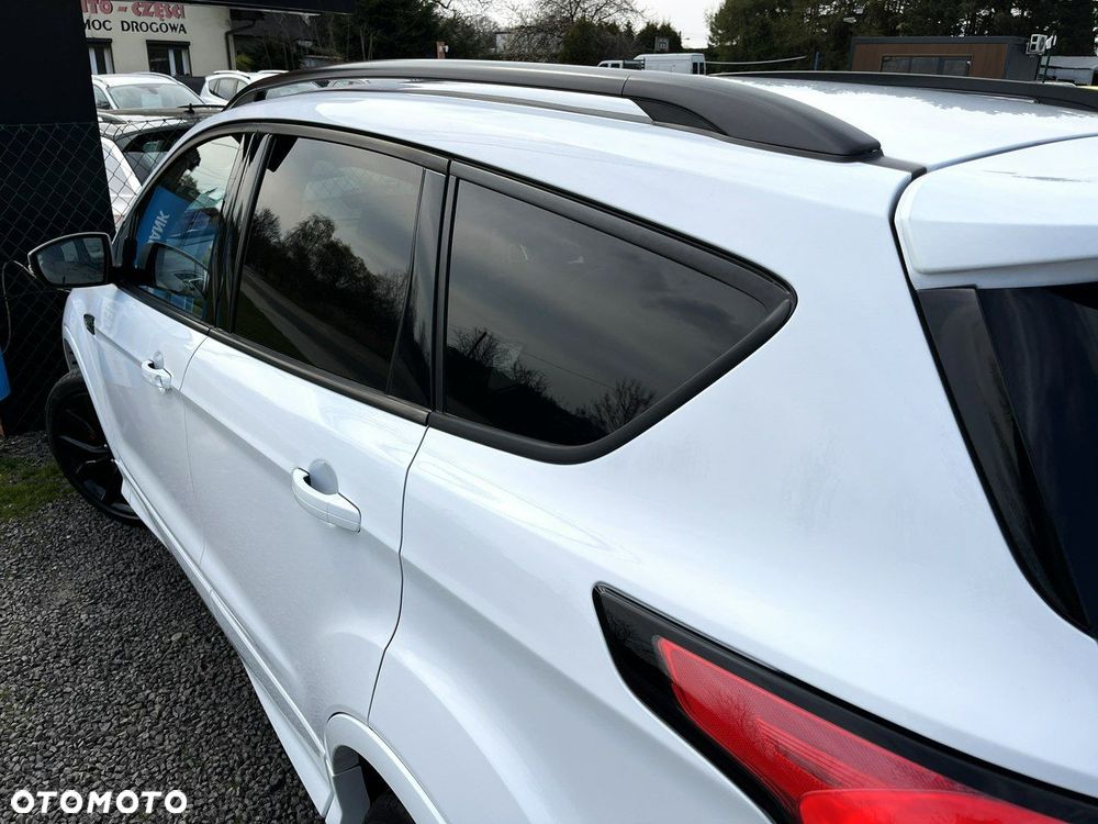 Ford Kuga 1.5 EcoBoost 2x4 ST-Line - 20