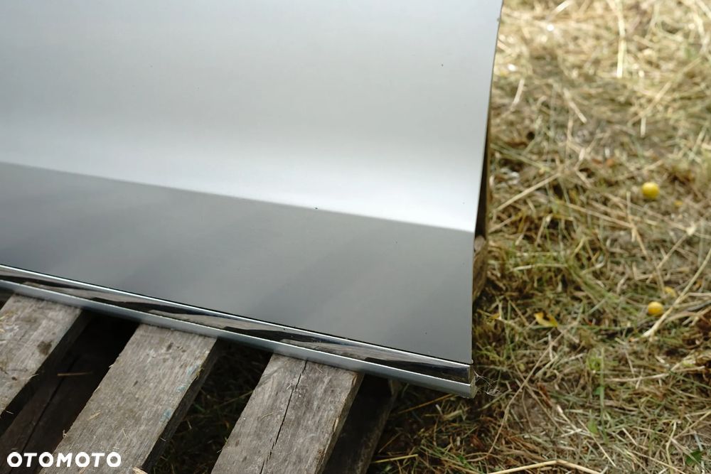 Drzwi przód przednie prawe VW Passat B7 Sedan LA7W - 7