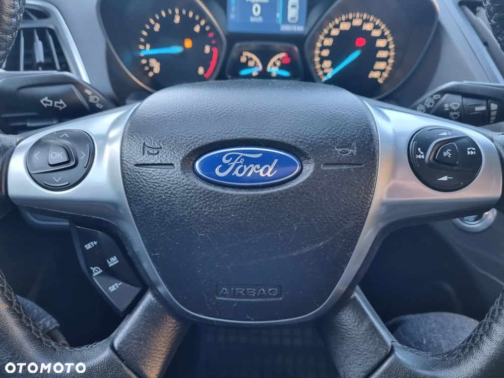 Ford Kuga 2.0 TDCi 4x4 Titanium - 12