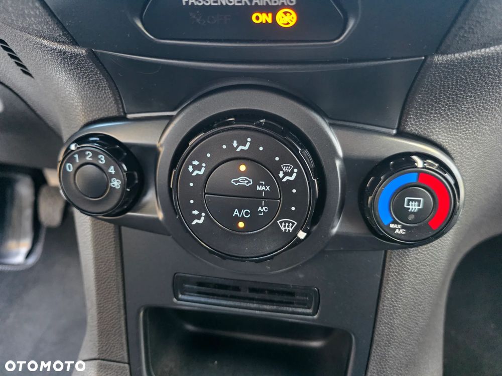 Ford Fiesta 1.4 Gold X - 14