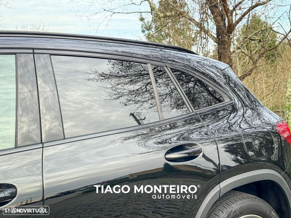 Mercedes-Benz GLA 250 e AMG Line - 19