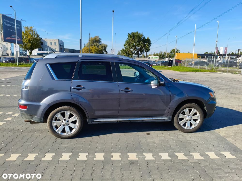 Mitsubishi Outlander 2.0 Intense 2WD - 4