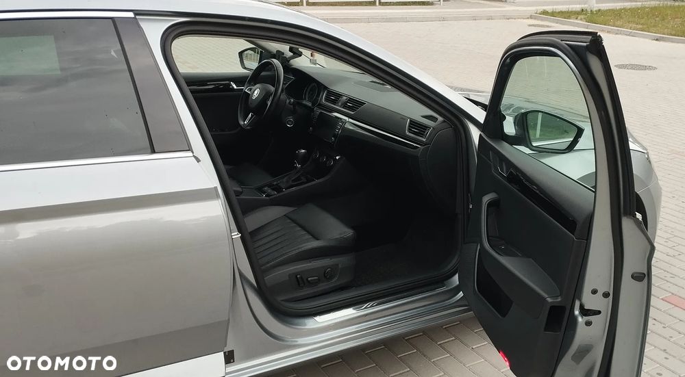 Skoda Superb 2.0 TDI 4x4 L&K DSG - 8