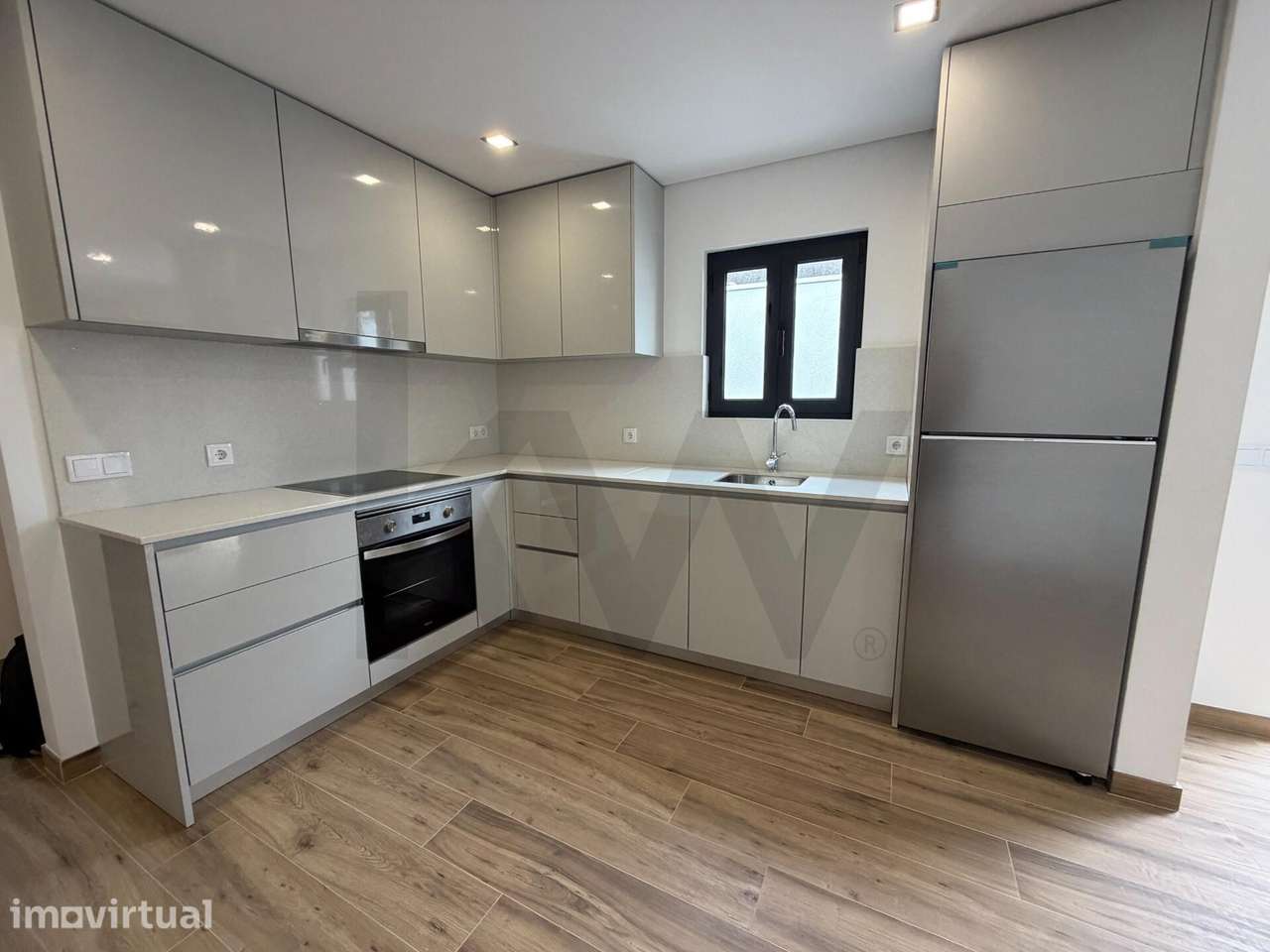 Moradia Térrea Remodelada como NOVA - Grande imagem: 3/19