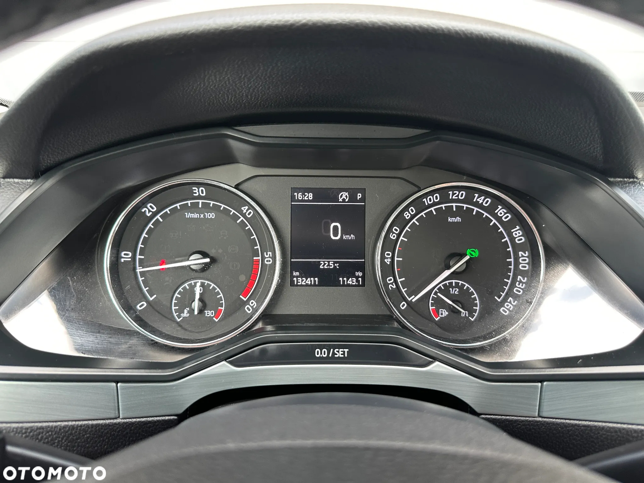 Skoda Superb 2.0 TDI SCR Style DSG - 18