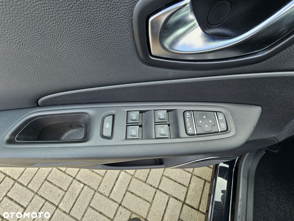 Renault Captur ENERGY TCe 90 Experience - 28