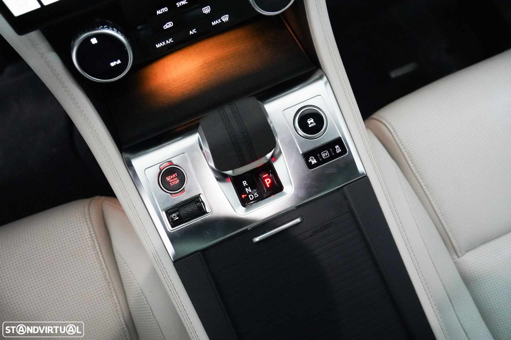 Jaguar F-Pace 2.0 P400e AWD R-Dynamic HSE - 17