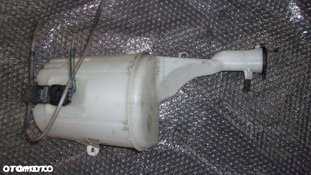 ZBIORNIK SPRYSKIWACZY TOYOTA YARIS 99-06 - 1