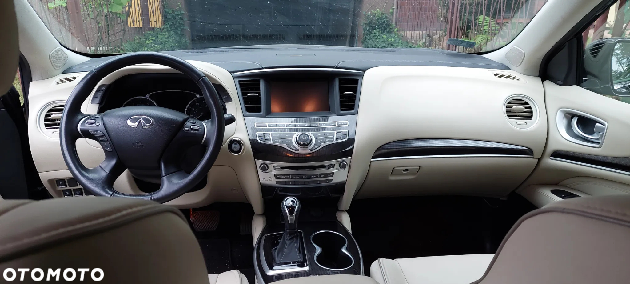 Infiniti QX60 - 11
