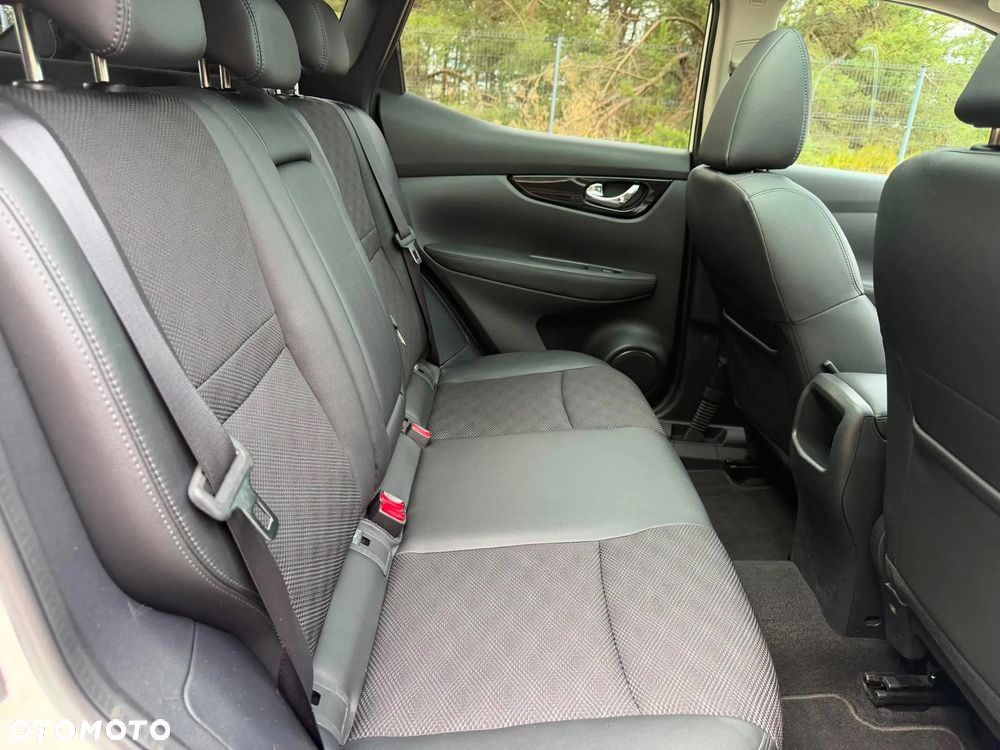 Nissan Qashqai 1.2 DIG-T Tekna - 18
