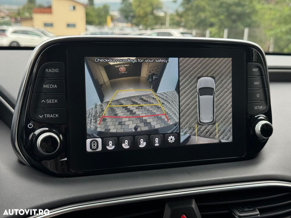 Hyundai Santa Fe - 10