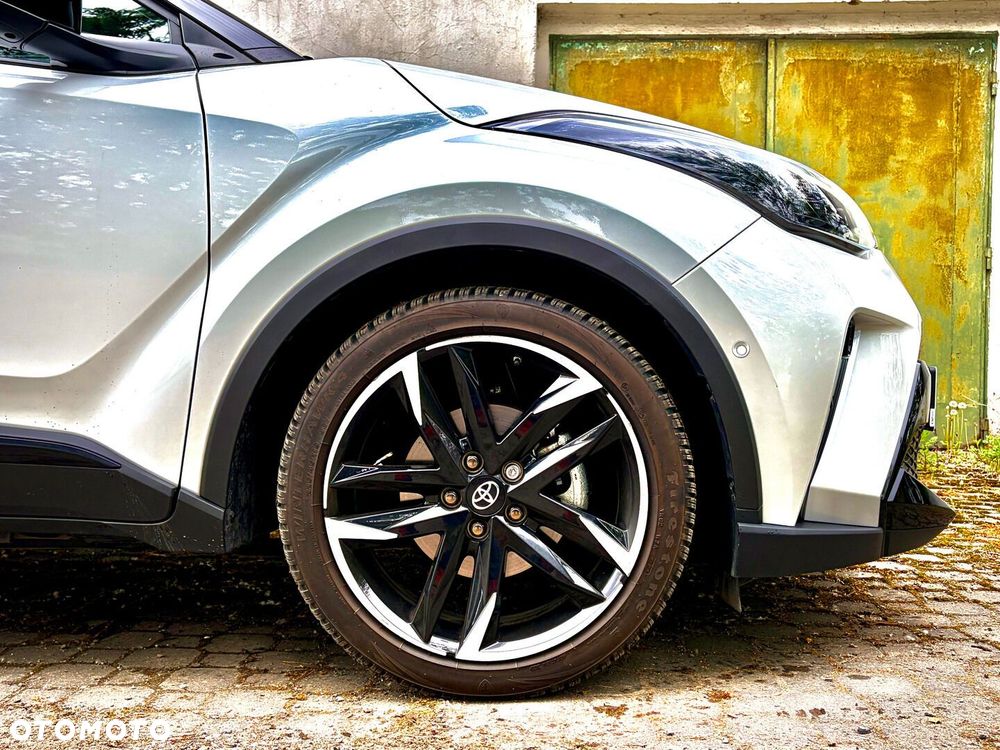 Toyota C-HR 1.8 Hybrid GPF GR Sport - 11