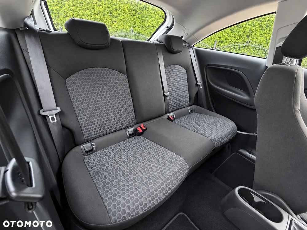 Opel Corsa 1.2 Cosmo - 10